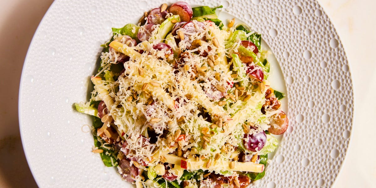 Mastering Waldorf Salad: The Secret to Crisp Apples & Perfect Balance